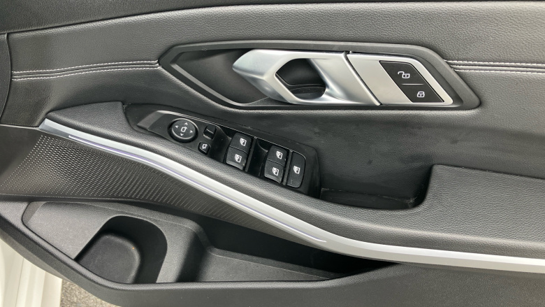 BMW 3 Series 320i M Sport 4dr Step Auto Petrol Saloon